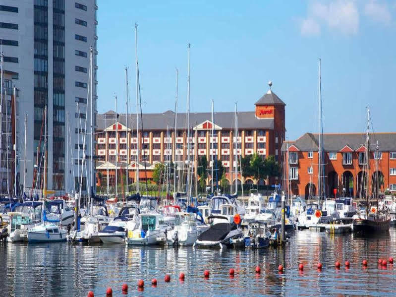 Delta Hotels By Marriott Swansea Exterior photo